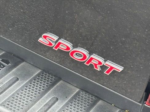 Used 2025 Honda Ridgeline Sport image 5