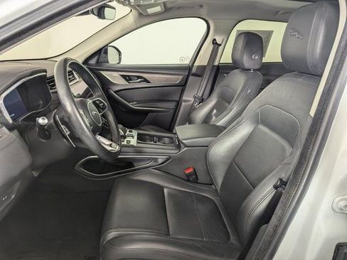 Used 2021 Jaguar F-PACE S image 15