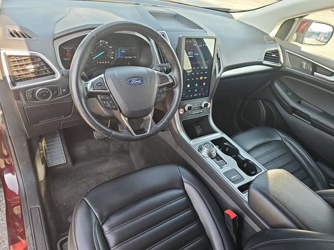 Used 2024 Ford Edge SEL AWD/4WD image 15