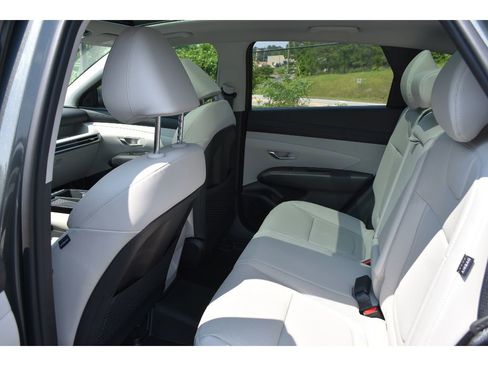New 2025 Hyundai Tucson SEL image 11