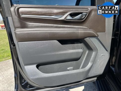 Used 2021 GMC Yukon XL Denali w/ Denali Premium Package image 21