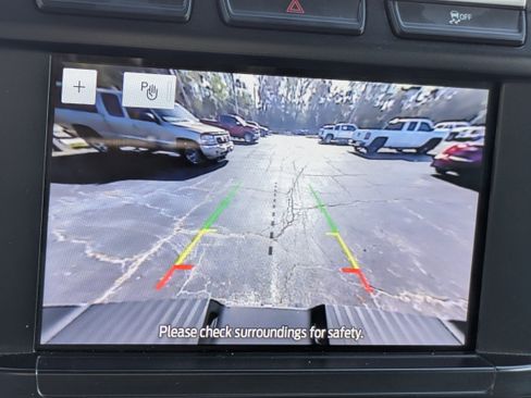 Used 2023 Ford F350 XLT image 29