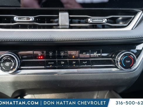 Used 2025 Chevrolet Equinox LT image 10