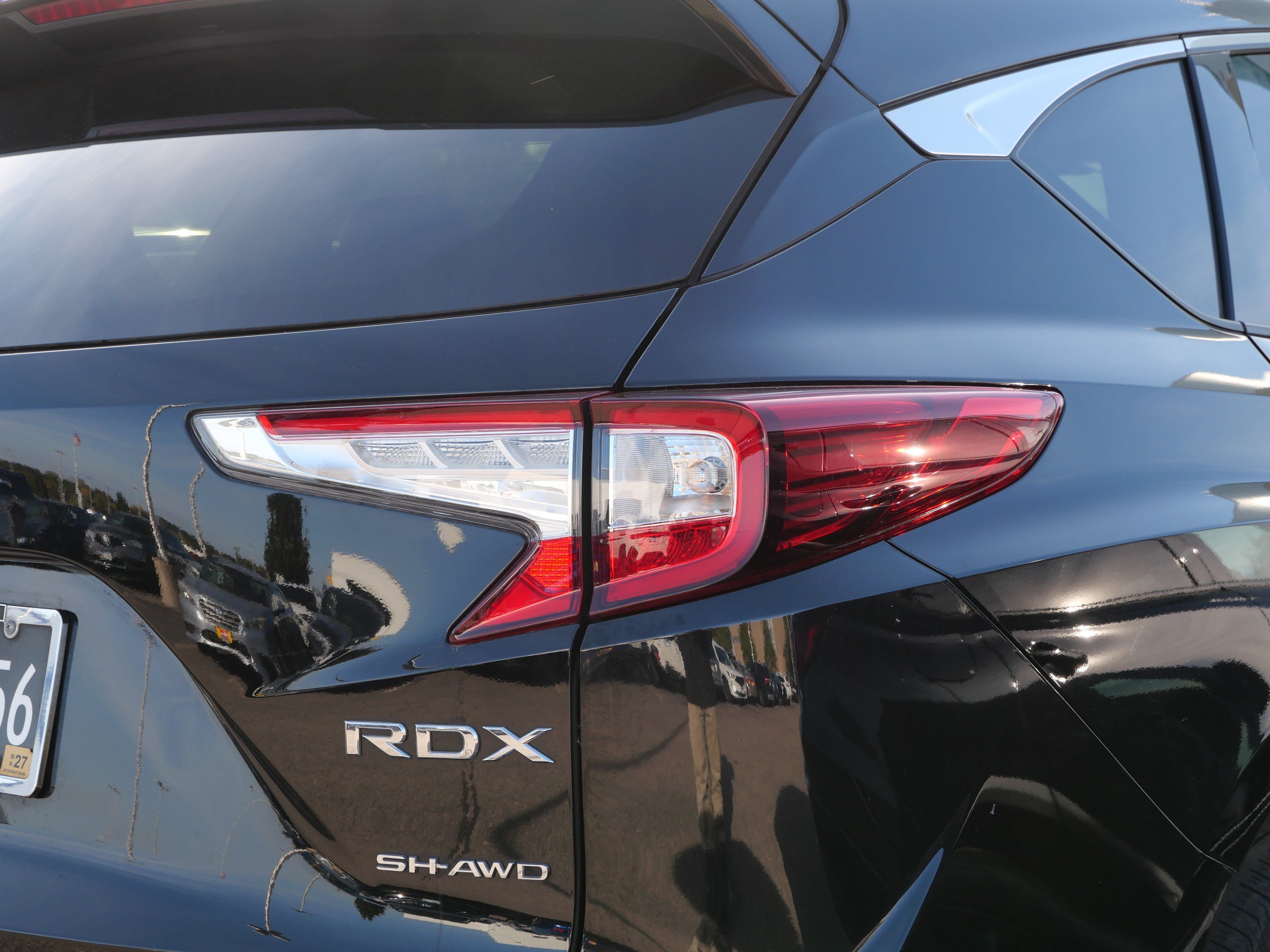 Used 2024 Acura RDX SH-AWD image 8