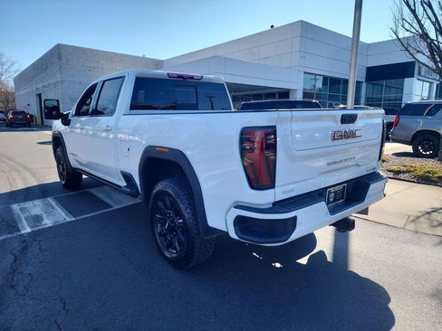 Certified 2024 GMC Sierra 2500 AT4 w/ AT4 Premium Plus Package image 7