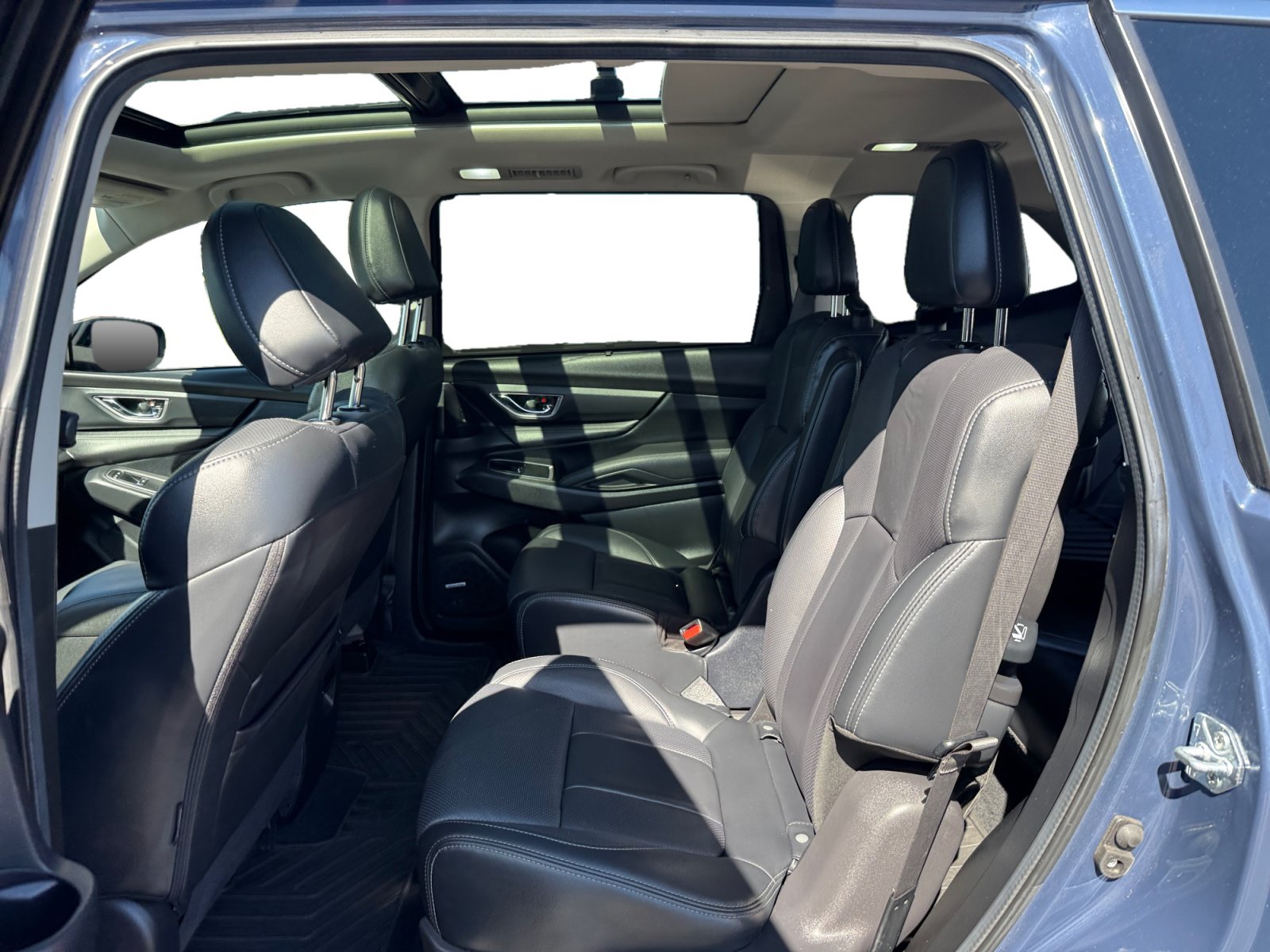 Used 2024 Subaru Ascent Limited w/ Technology Package AWD/4WD image 16