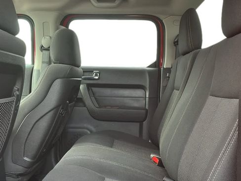 Used 2009 HUMMER H3T Alpha image 22