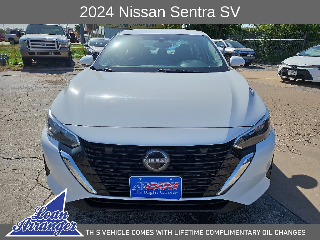 Used 2024 Nissan Sentra SV FWD image 3