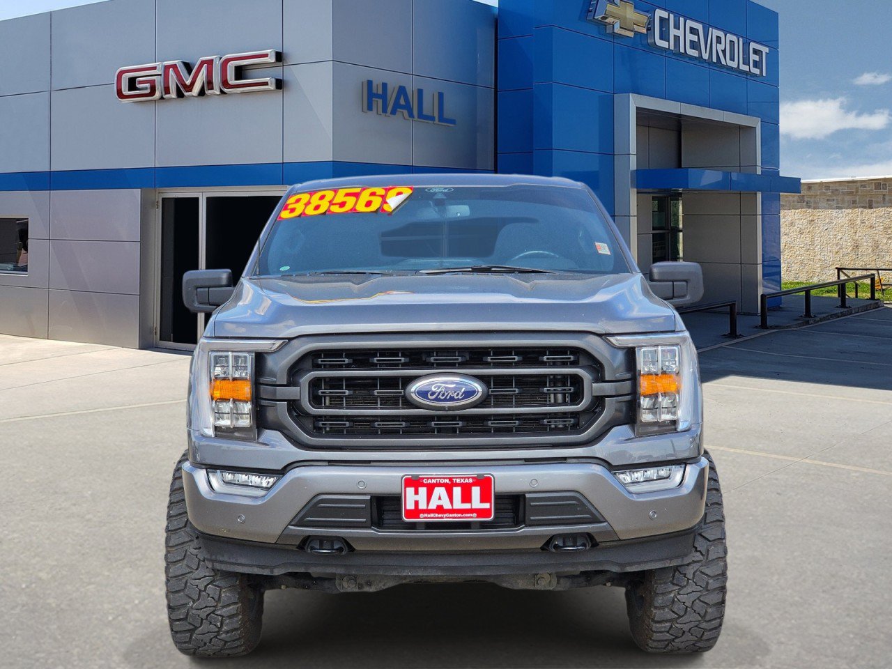 Used 2022 Ford F150 XLT w/ Equipment Group 302A High AWD/4WD image 2