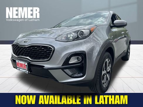 Used 2020 Kia Sportage LX AWD/4WD image 1