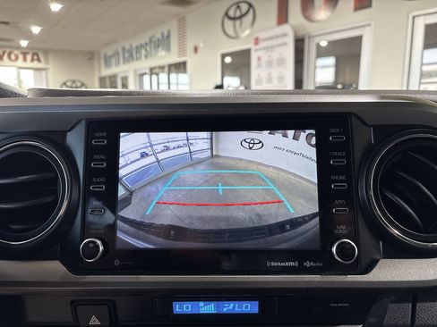 Certified 2021 Toyota Tacoma SR5 RWD image 18