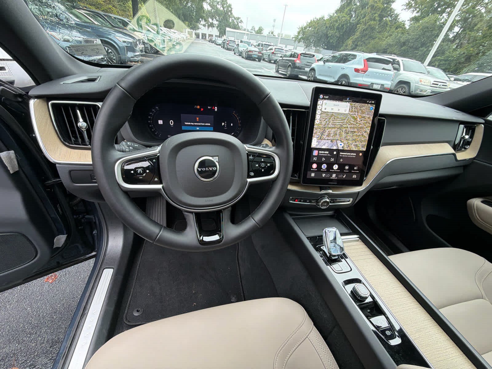 Used 2026 Volvo XC60 B5 Plus AWD/4WD image 28