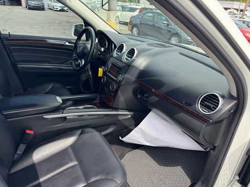 Used 2011 Mercedes-Benz GL 450 4MATIC image 11