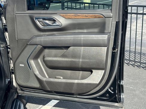 Used 2021 Chevrolet Tahoe Premier image 15