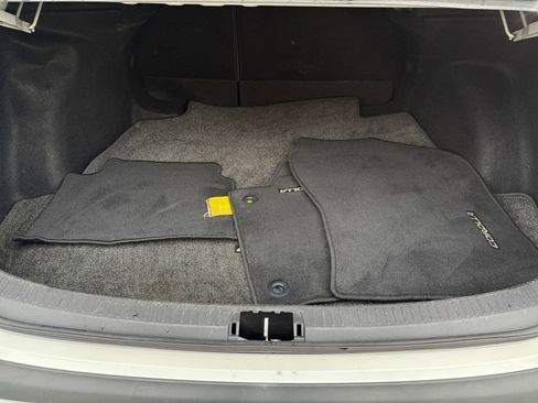 Used 2021 Toyota Corolla LE w/ Carpet Mat Package (TMS) image 16