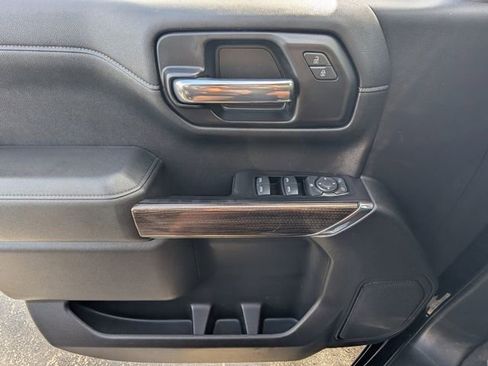 Used 2020 Chevrolet Silverado 1500 LT Trail Boss w/ Safety Package AWD/4WD image 28