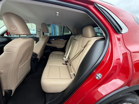 Used 2025 Buick Envision Preferred AWD/4WD image 10