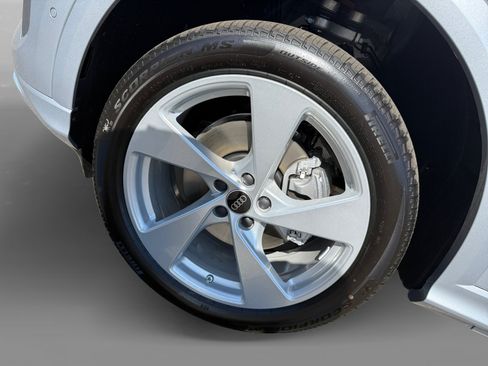 New 2026 Audi Q5 Premium Plus AWD/4WD image 9