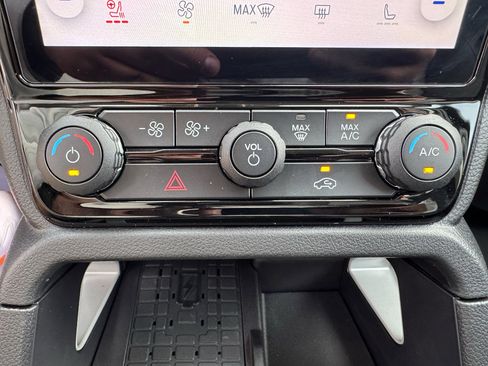 New 2025 Ford Ranger Lariat w/ FX4 Off-Road Package image 27