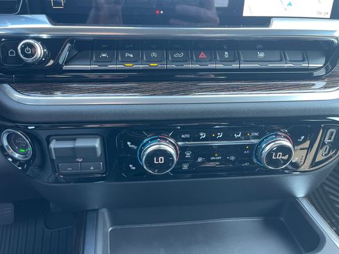 New 2026 GMC Sierra 1500 Elevation w/ Preferred Package image 15