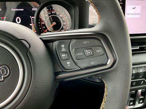 Used 2024 Jeep Wrangler Sport AWD/4WD image 9