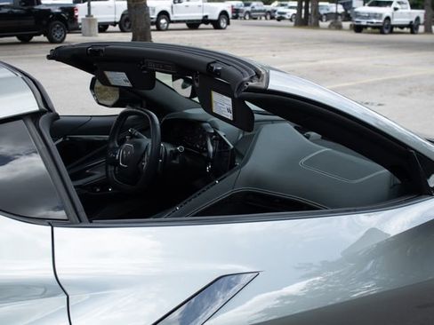 Used 2024 Chevrolet Corvette Stingray Preferred Cpe w/ Z51 Performance Package RWD image 21