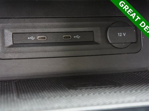 Used 2021 Volkswagen Atlas SEL Premium w/ MDO Package (Bench Seat) image 22