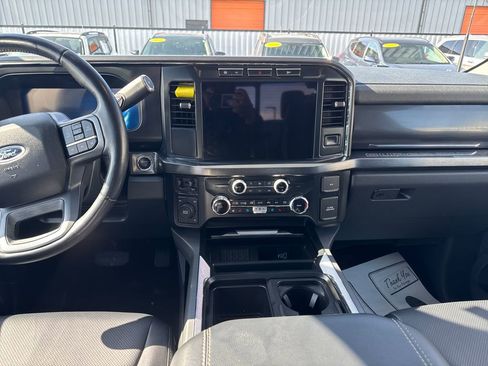 Used 2024 Ford F250 Lariat AWD/4WD image 17