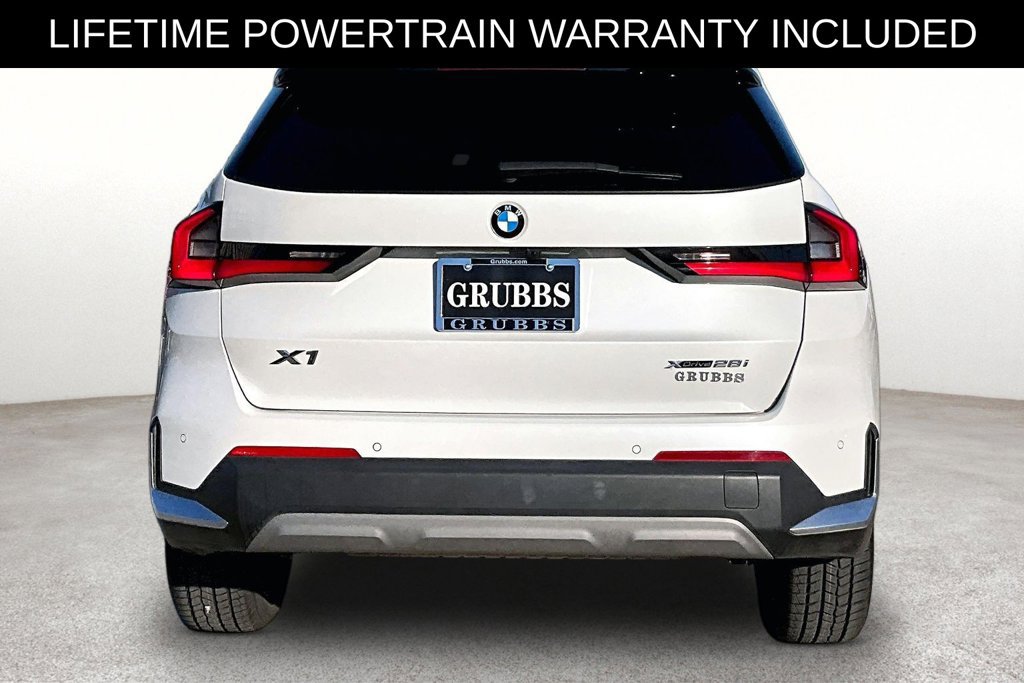 Used 2023 BMW X1 xDrive28i w/ Convenience Package AWD/4WD image 5