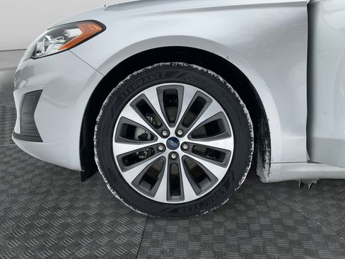 Used 2019 Ford Fusion SE image 14