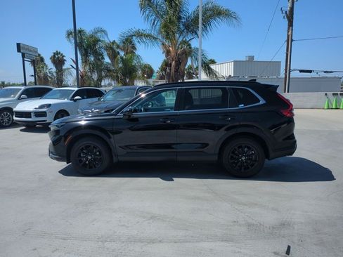 Used 2025 Honda CR-V Sport-L image 9