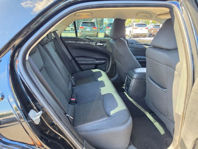 Used 2023 Chrysler 300 Touring w/ Sport Appearance Package RWD image 14