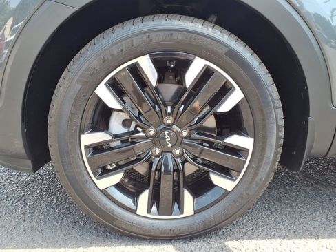 Used 2024 Kia Telluride SX Prestige AWD/4WD image 9