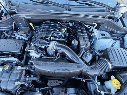 Used 2024 Dodge Durango GT image 20