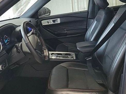 Used 2022 Ford Explorer ST-Line image 6