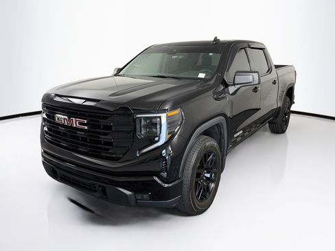Used 2024 GMC Sierra 1500 Elevation AWD/4WD image 3