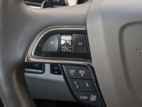 Certified 2021 Lincoln Navigator Reserve w/ Luxury Package AWD/4WD image 27