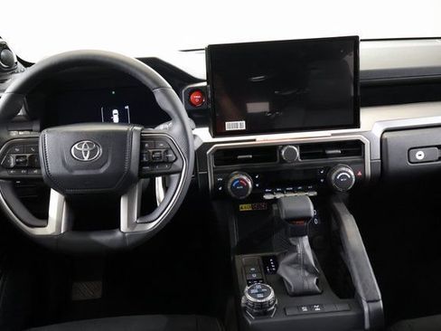 New 2026 Toyota 4Runner TRD Off-Road Premium AWD/4WD image 15