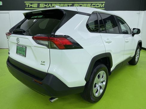 Used 2024 Toyota RAV4 LE image 10
