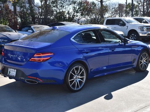Used 2023 Genesis G70 3.3T image 7