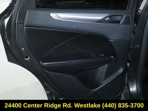 Used 2019 Lincoln MKC Premiere FWD image 13