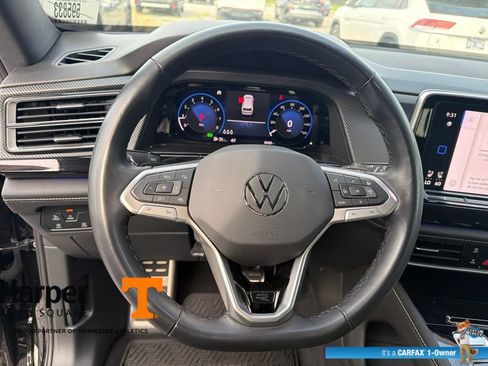 Used 2025 Volkswagen Atlas Cross Sport SEL Premium R-Line AWD/4WD image 16