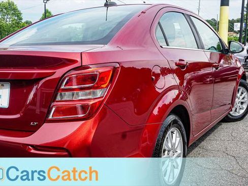 Used 2019 Chevrolet Sonic LT FWD image 7
