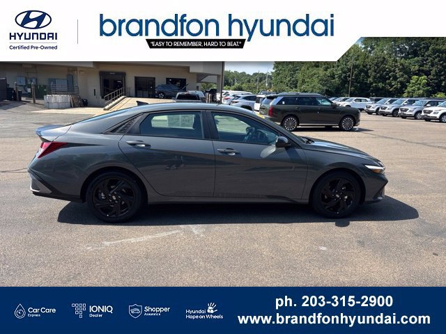 Certified 2026 Hyundai Elantra Sport FWD image 7