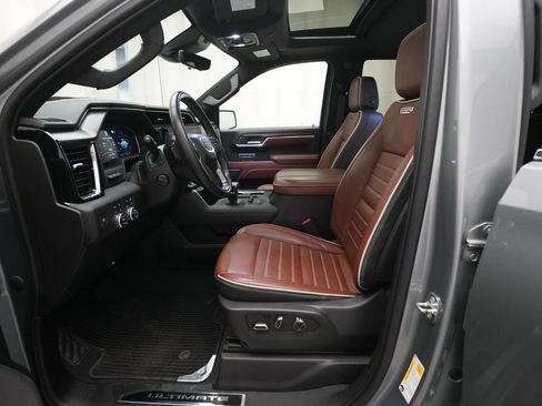 Used 2023 GMC Sierra 1500 Denali Ultimate AWD/4WD image 7
