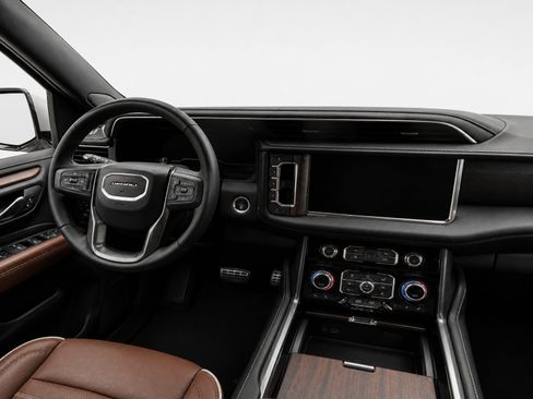 Used 2023 GMC Yukon Denali Ultimate w/ LPO, Floor Liner Package AWD/4WD image 14