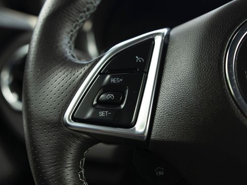 Used 2023 Chevrolet Camaro SS RWD image 4