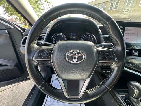 Used 2021 Toyota Camry SE FWD image 14