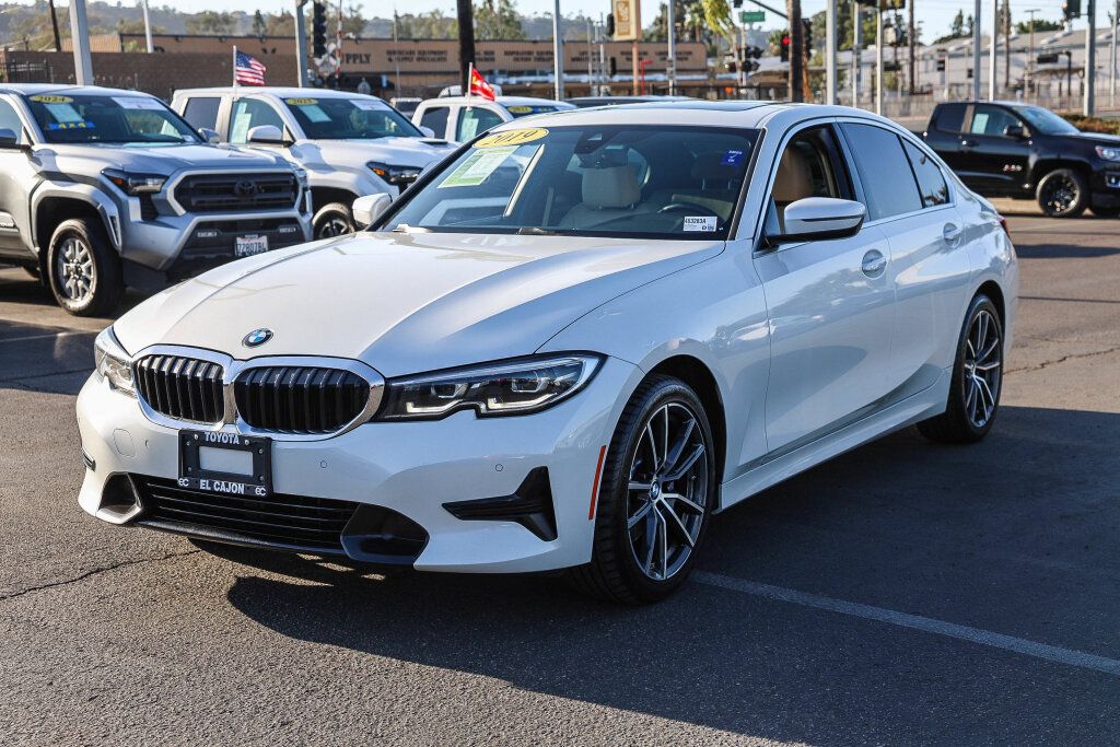 Used 2019 BMW 330i Sedan w/ Convenience Package RWD image 18