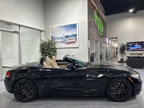 Used 2009 BMW Z4 sDrive35i RWD image 24